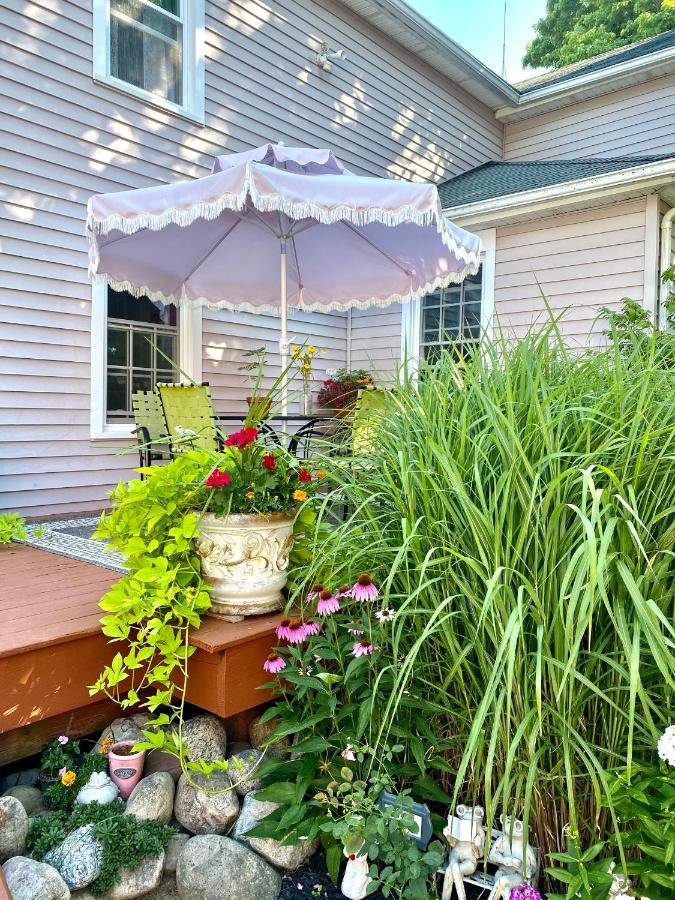 The Bella Ella Bed And Breakfast Canandaigua Exterior foto