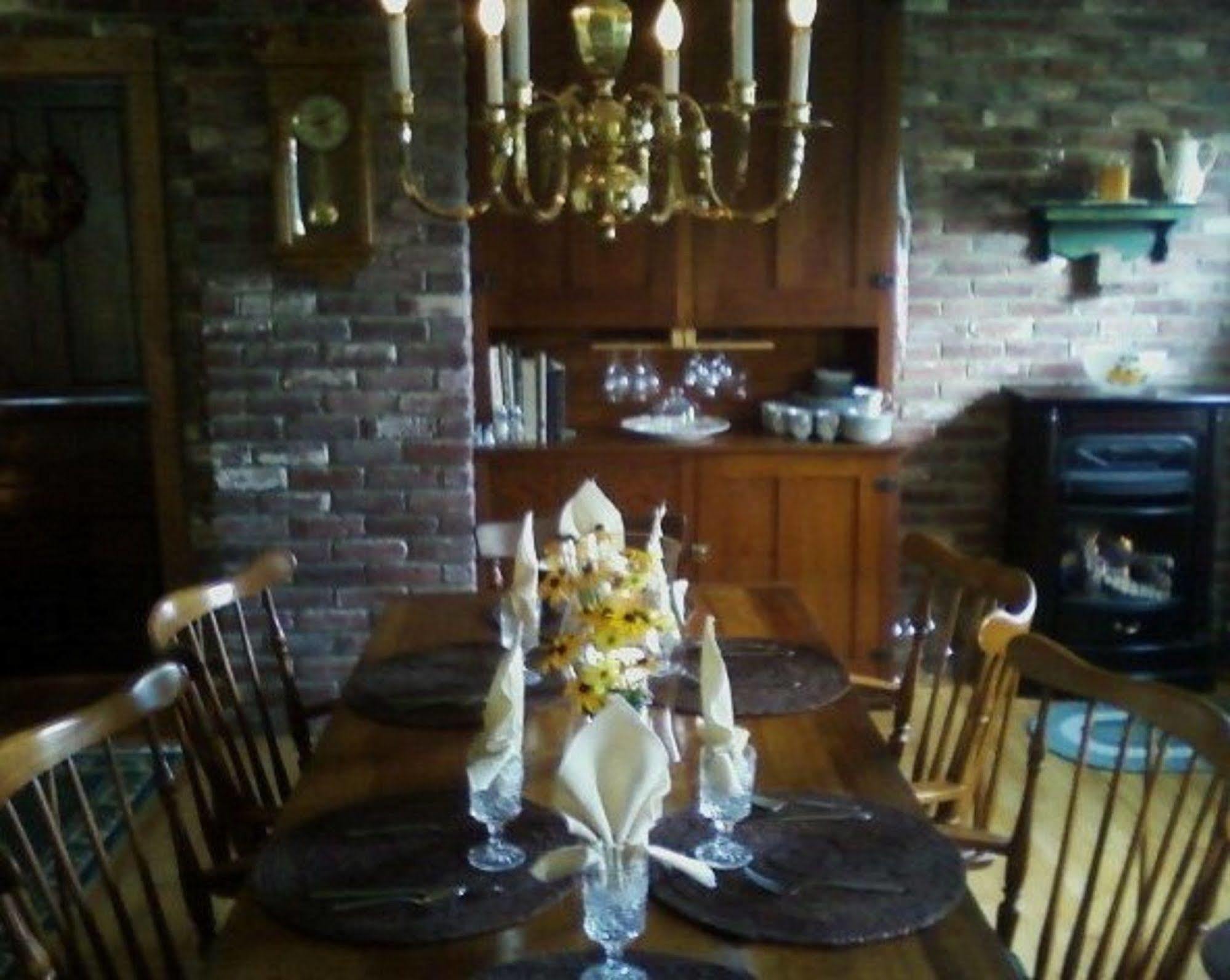 The Bella Ella Bed And Breakfast Canandaigua Exterior foto