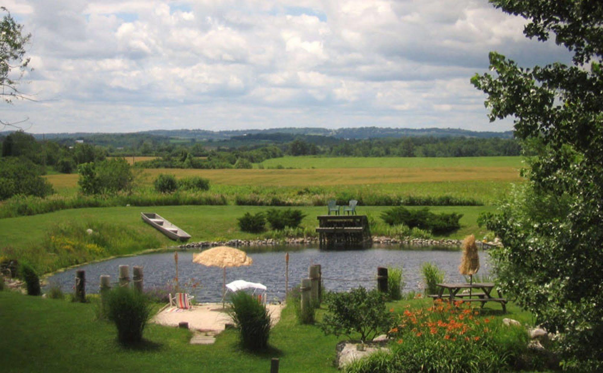The Bella Ella Bed And Breakfast Canandaigua Exterior foto